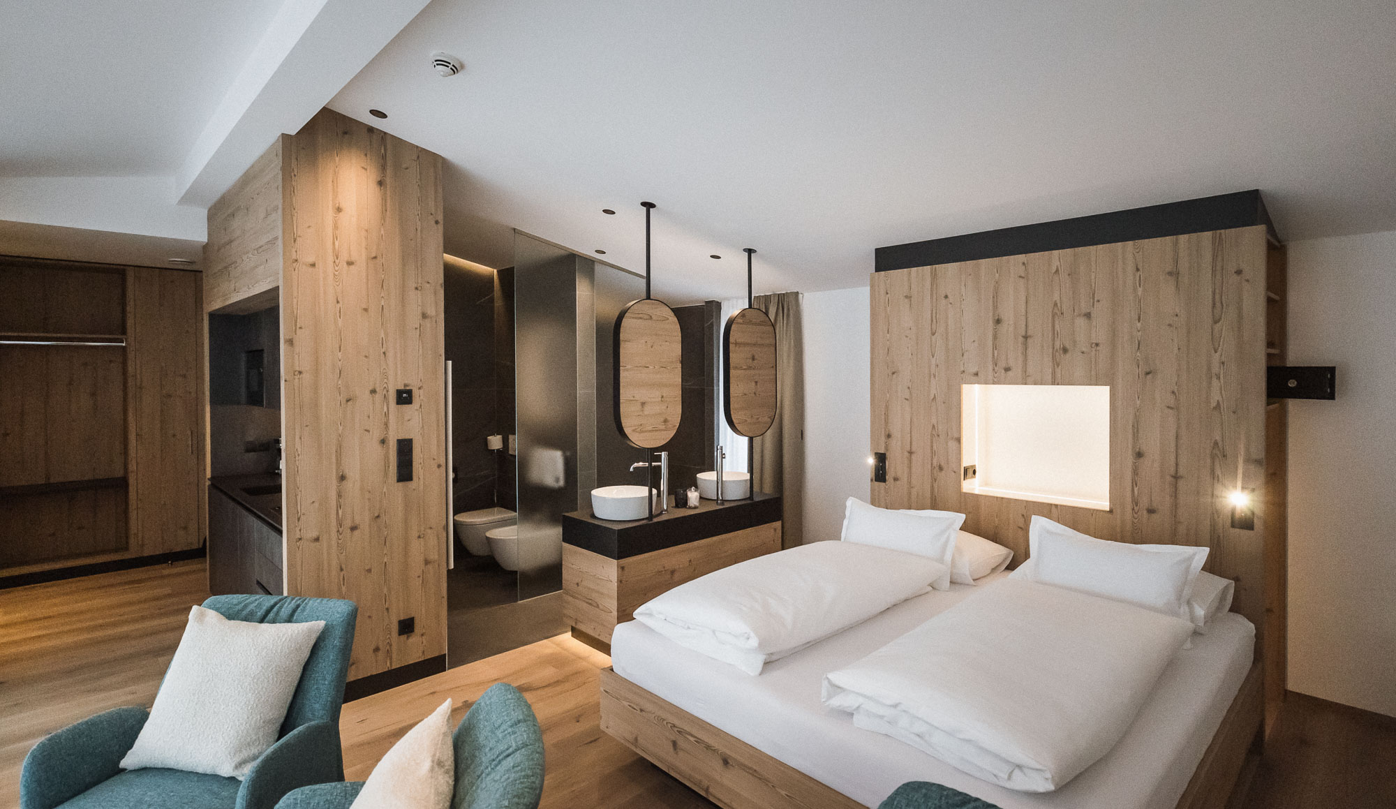 Schlafzimmer vom Apartment AhriaNova - AHRIA Apartments